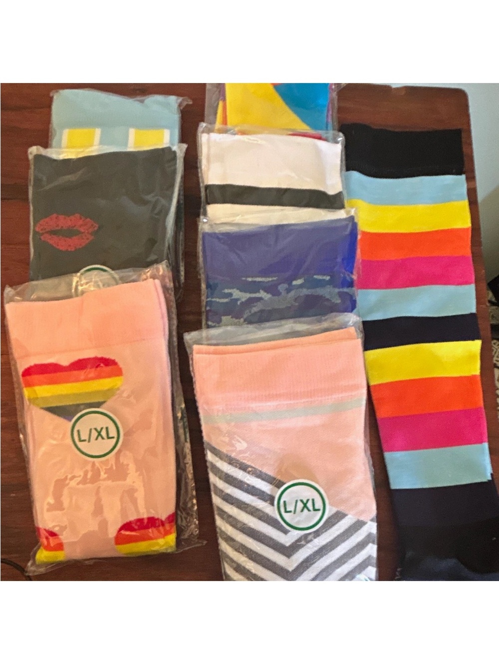 Source Unknown L/XL Multicolor Women's Socks Pack - Pink, Black, Blue & Yellow